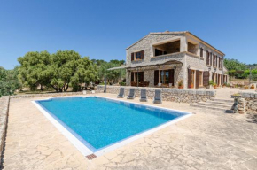 YourHouse Ca Na Ramona, finca with private pool for 8 guests